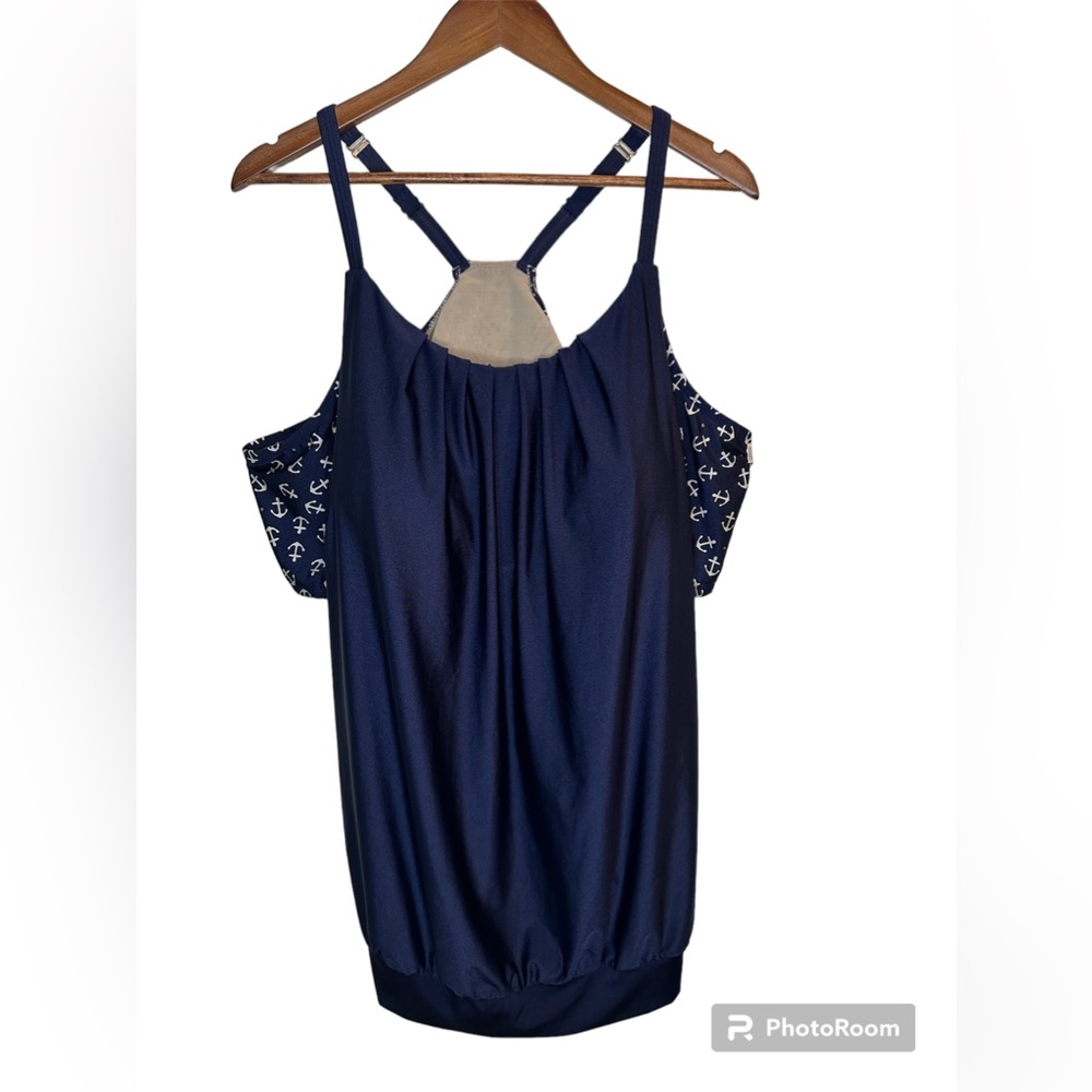 Swim by Cacique by Lane Bryant Size 26 Swim Top in Navy Blue With Anchor Print